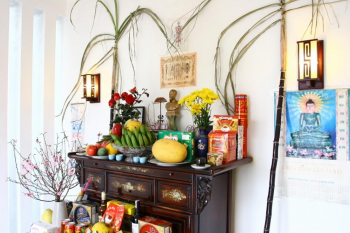 Bát hương tự cháy là lành hay dữ ?